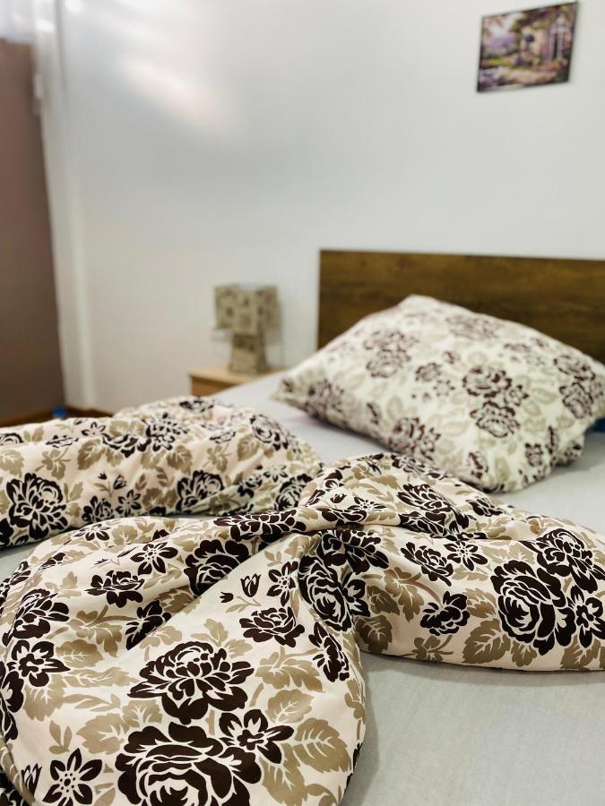 Rooms & Glamping Lana Haus Licko Petrovo Selo Екстериор снимка